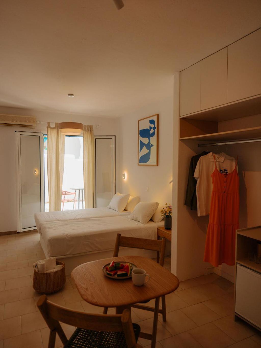 Adelfia Apartment Parikia (Paros)